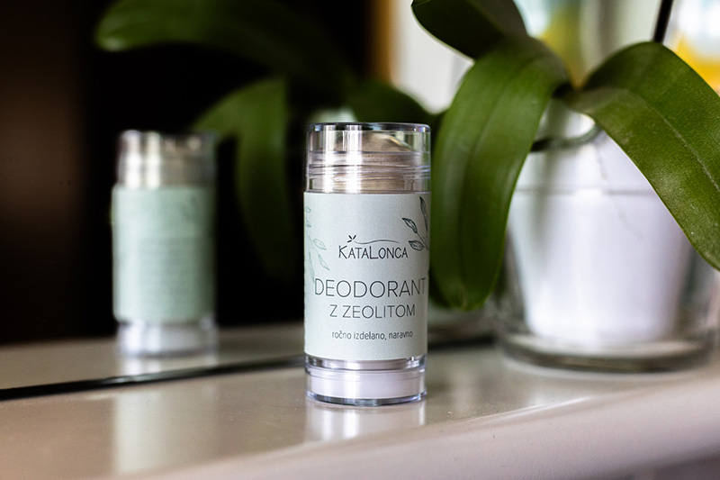 Naravni deodorant z zeolitom